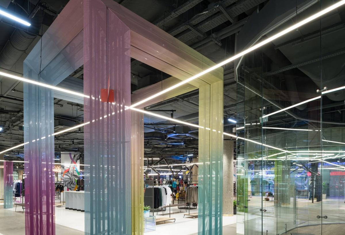 Trend Island — интерьер ритейла в ТЦ Авиапарк, шорт-лист Best Retail Award